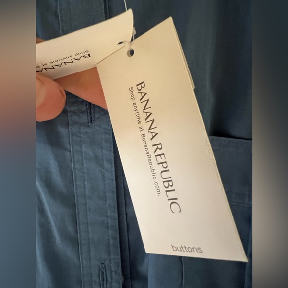 Banana Republic sheer blue tab collar blouse - Picture 7 of 10